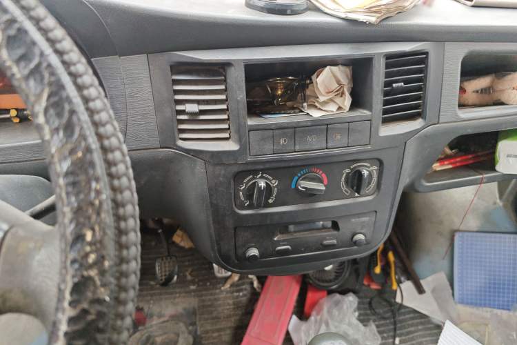 Used Wuling Zhiguang 2013 1.0L Practical Version