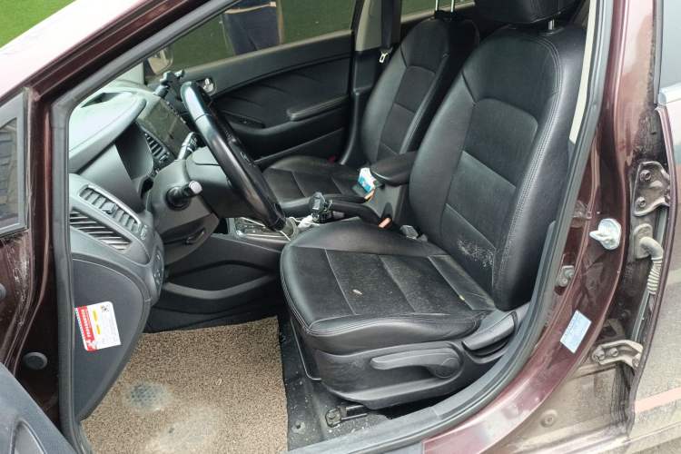 Used Kia K3 2016 1.6L Automatic GLS