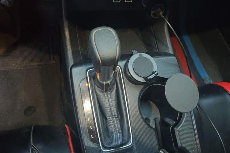 Used Honda Civic 2022 240TURBO CVT Dynamic Edition
