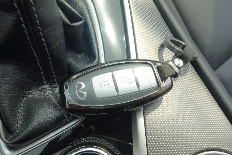 Used Infiniti Q50L 2016 2.0T Enjoyment Edition Interior 1