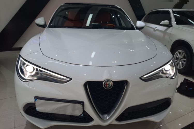 Used Alfa Romeo Stelvio 2017 2.0T 200HP Elite Edition