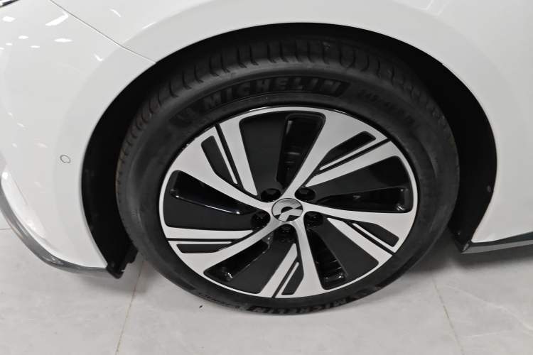 Used Nio ET5 2022 75 kWh