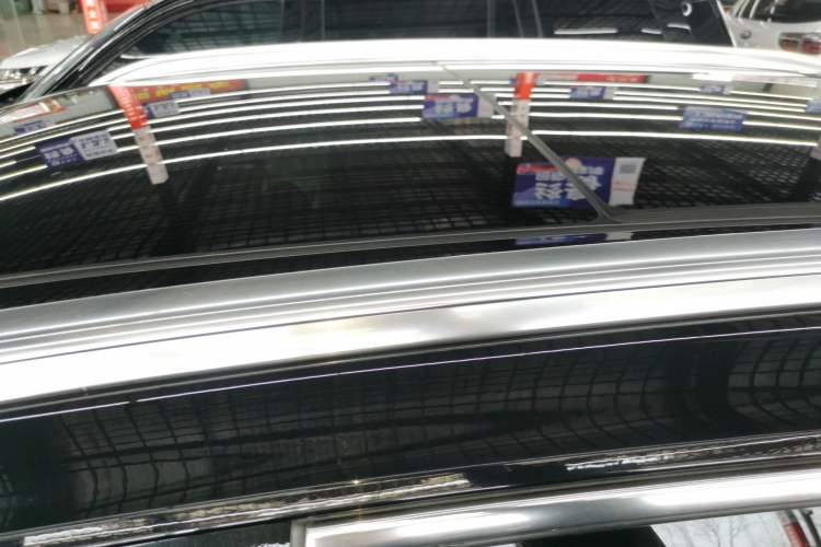 Used Buick Envision 2022 Facelift Encore S 652T Two-Wheel-Drive Luxury Model