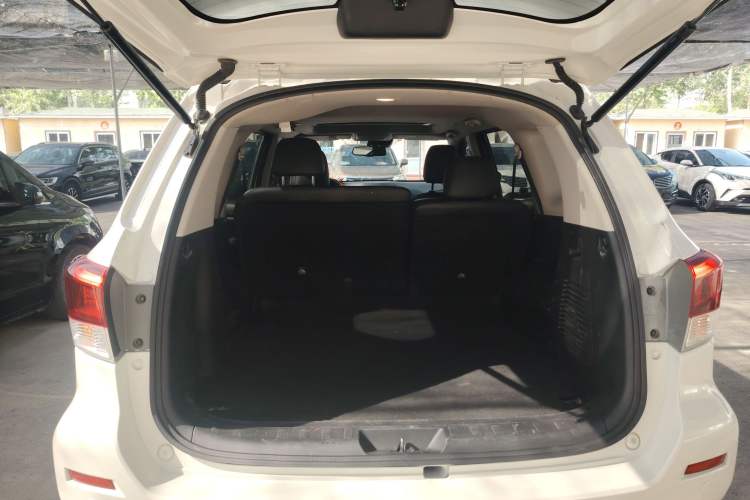 Used Nissan Terra 2020 2.5L XV 4WD Automatic Four-Wheel Drive Flagship Edition