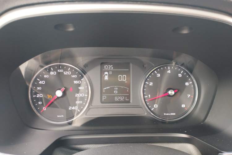 Used Roewe RX5 2018 20T Two-Wheel Drive Automatic Flagship Edition