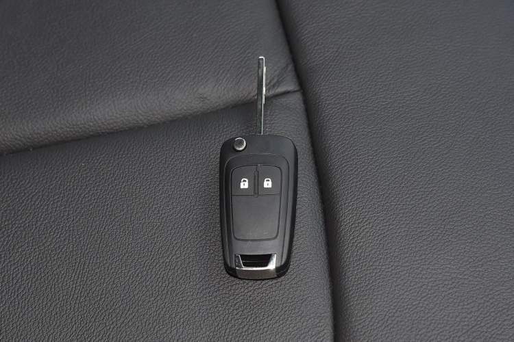 Used Buick Encore 2018 18T Automatic Two-Wheel Drive Urban Fashion Model