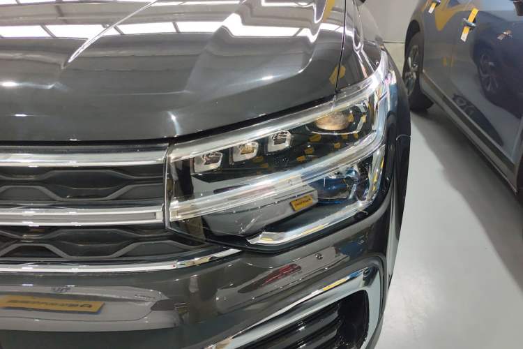 Used Volkswagen Tharu 2023 300TSI Two-Wheel-Drive Full Moon Edition Left Front Headlight