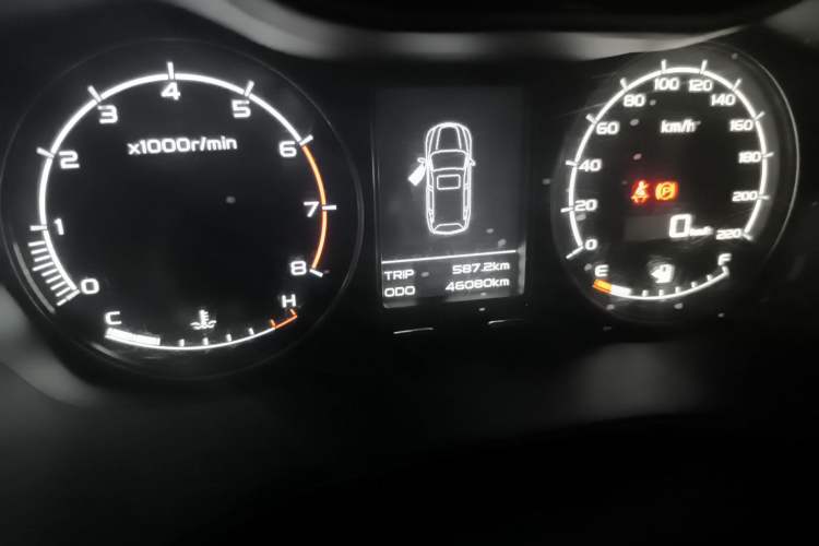 Used Geely Auto Vision X6 2016 1.8L Manual Luxury Model Odometer Close Up