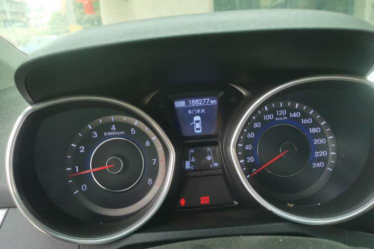 Used Hyundai Elantra (5th Generation / Langdong) 2012 1.6L Manual Leading Model Instrument Cluster