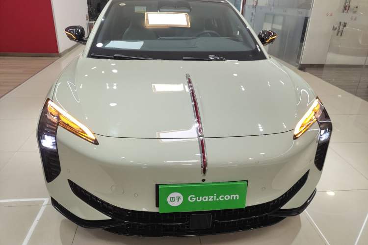 Used Hongqi EH7 2025 600 Smart Selection Edition
