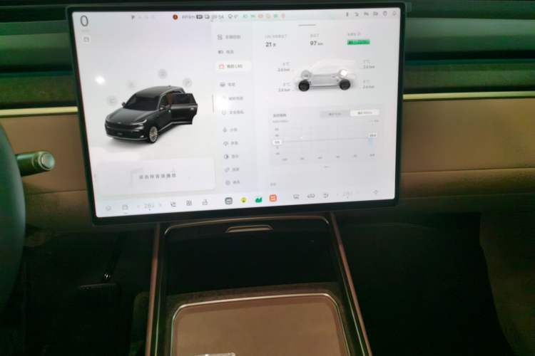 Used ONVO Luxeed L90 2025 Model—Ultra Six-Seater Version
