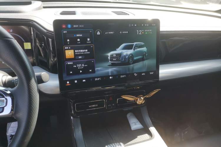 Used GAC Trumpchi GS8 2022 Dual-Engine Series 2.0TM Two-Wheel Drive Prestige Edition (7 Seats)
