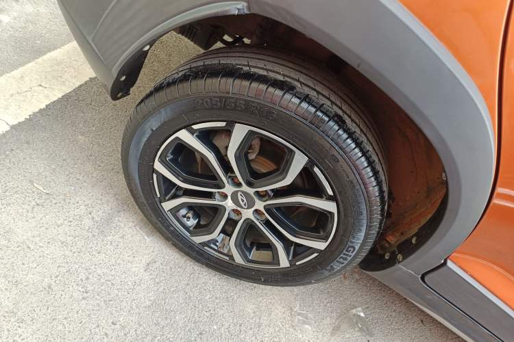 Used Chery Tiggo 3X 2018 1.5L Automatic Elite Edition Right Rear Wheel Hub