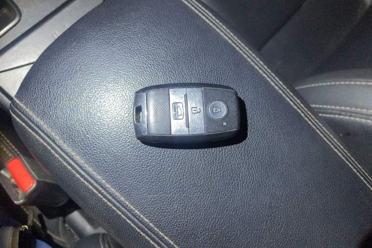 Used Kia KX5 2016 1.6T Automatic Two-Wheel Drive Premium Vehicle Key