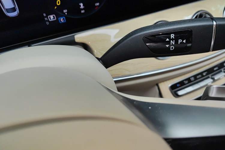 Used Mercedes-Benz E-Class 2023 E 260 Coupe
