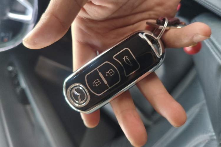 Used Mazda CX-8 2019 2.5L Two-Wheel Drive Prestige Version Vehicle Key