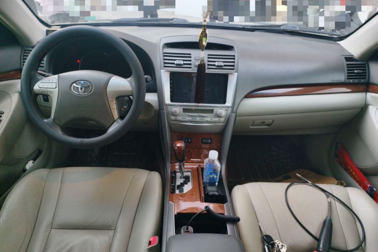 Used Toyota Camry 2013 200G Classic Luxury Edition Center Console