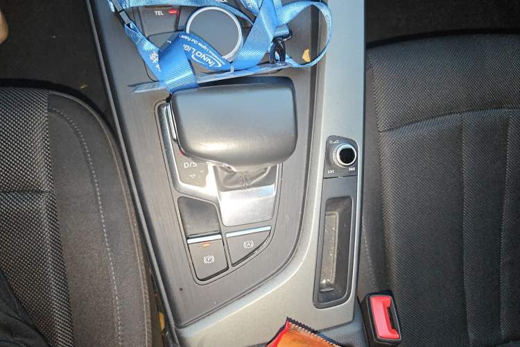 Used Audi A4L 2018 30th Anniversary Edition 40 TFSI Trendy Model