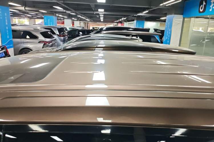 Used Buick GL8 2018 28T Luxury Model China VI Standard
