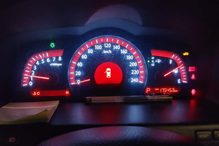 Used Kia Borrego 2008 3.8L Luxury Edition China IV