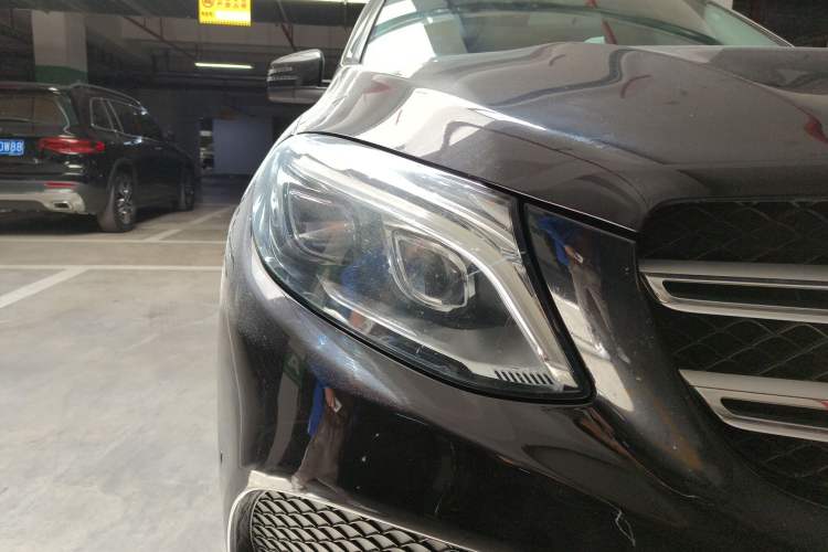 Used Mercedes-Benz GLE 2016 GLE 400 4MATIC Right Front Headlight