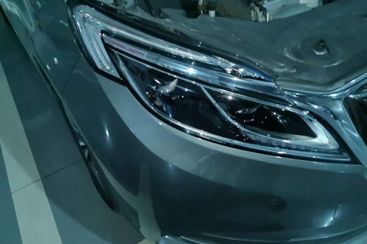 Used Buick GL8 2018 ES 28T Flagship Model China VI Standard