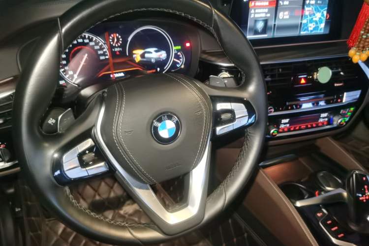 Used BMW 5 Series 2018 Revised Version 530Li Leading Edition Luxury Package