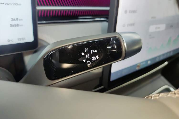 Used XPeng G6 2025 625 Long-Range Max Flagship Edition