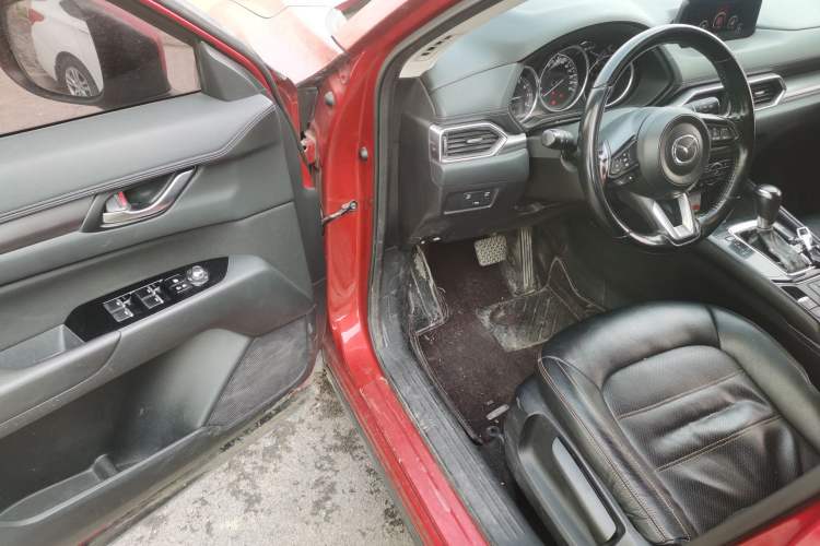 Used Mazda CX-5 2017 2.0L Automatic 2WD ZhiShang Trim China V Standard