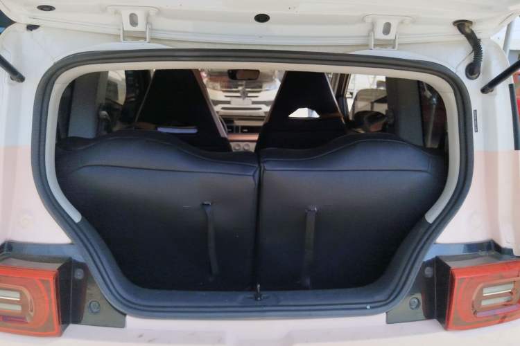 Used Wuling Hongguang MINIEV 2021 Macaron Premium Model – Lithium Iron Phosphate
