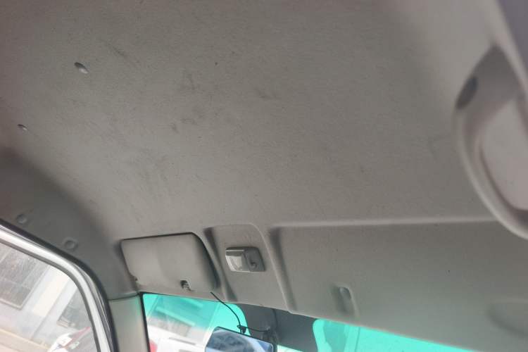 Used Jinbei Hiace X30 2020 1.5L Van Super-Enjoyment Model China VI Standard SWC15M
