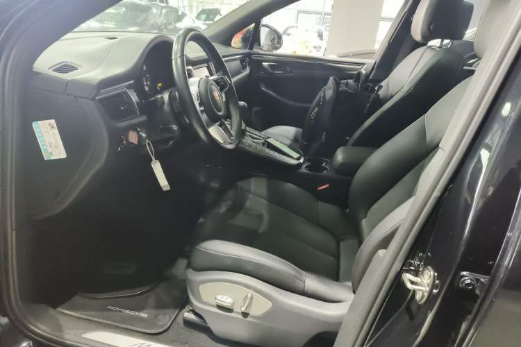 Used Porsche Macan 2014 Macan 2.0T
