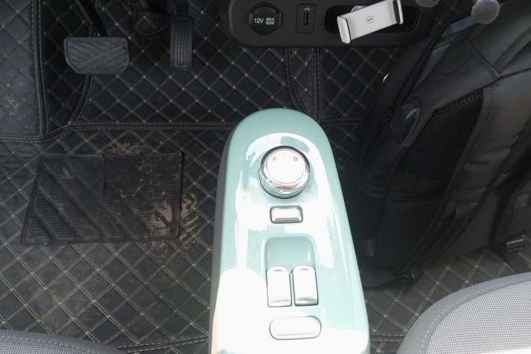 Used CHANGAN NEVO Lumin 2025 205km Refreshing Edition Gear Lever