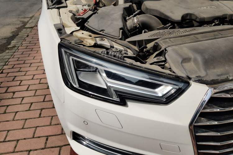 Used Audi A4L 2018 30th Anniversary Edition 40 TFSI Trendy Model