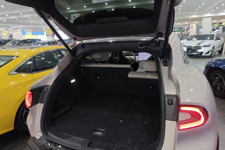 Used Xiaomi Auto YU7 2025 Ultra-Long Range Rear-Wheel Drive Version
