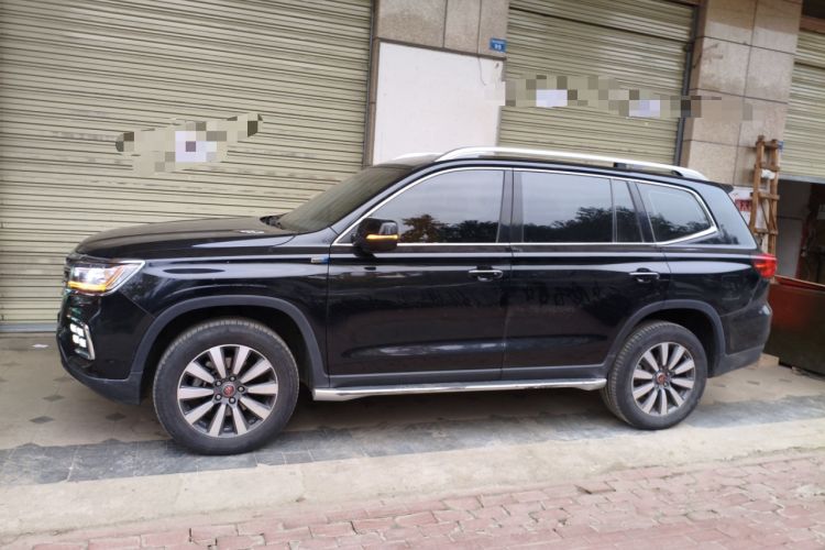 Used Roewe RX8 2019 30T Smart Connectivity Two-Wheel Drive Supreme Flagship Edition
