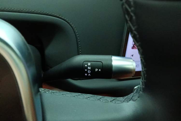 Used Li Auto L6 2024 Pro Model Gear Lever