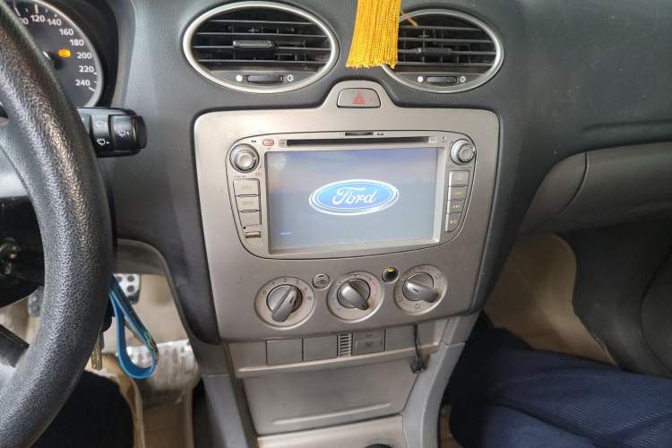 Used Ford Focus 2009 Hatchback 1.8L Manual Comfort Model