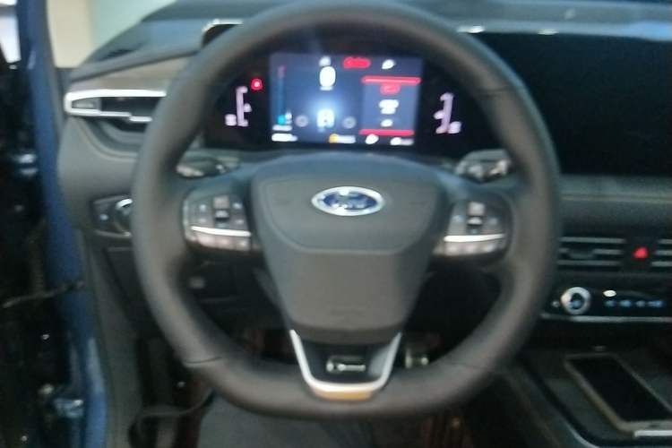 Used Ford Edge 2021 Facelifted PLUS EcoBoost 245 Two-Wheel Drive XLT 7-Seater