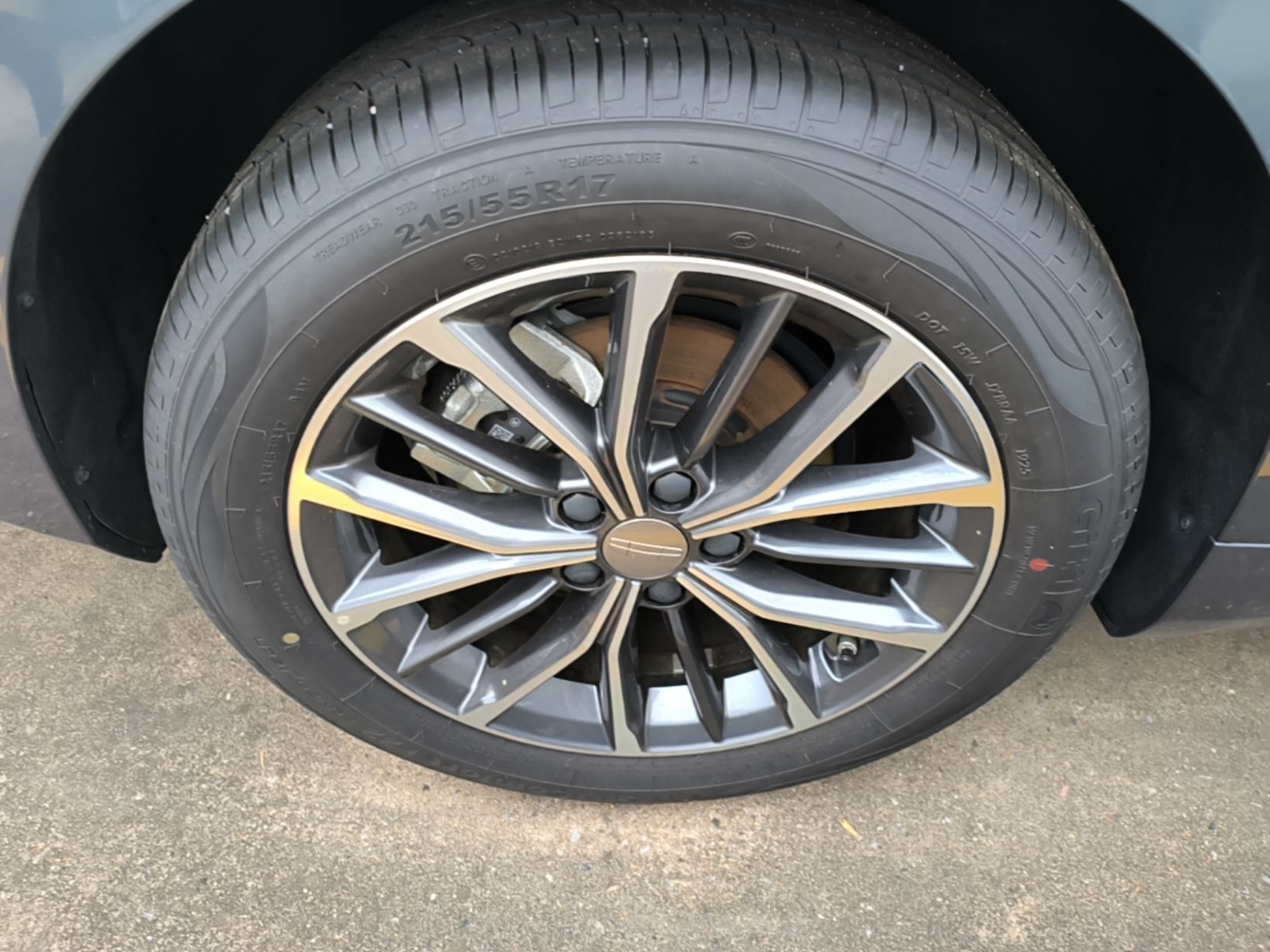 Geely Auto Preface 2025 Dongfang Yao 1.5TD Fuyao Edition — снимка 11