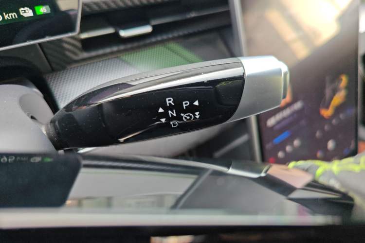 Used NETA GT 2023 660 Gear Lever