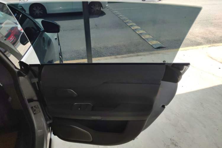 Used Nio ET7 2022 75 kWh Interior 3