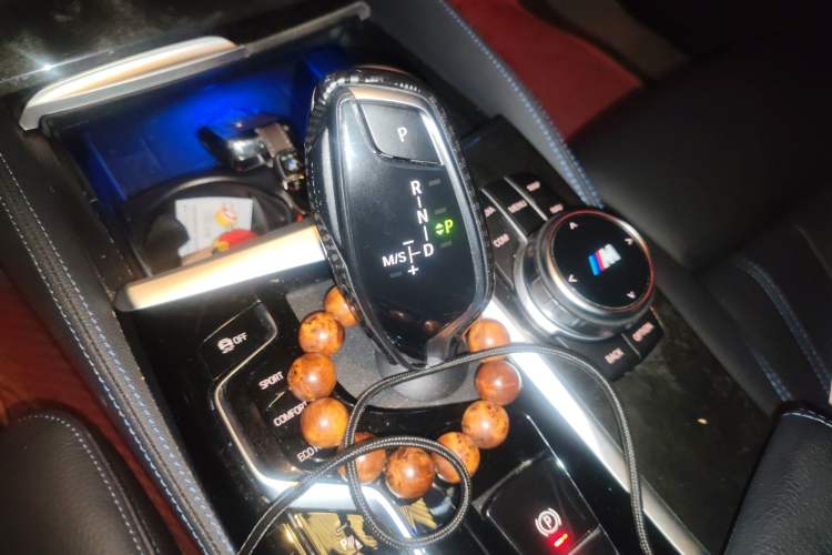 Used BMW 6 Series GT 2024 630i M Sport Luxury Package Gear Lever