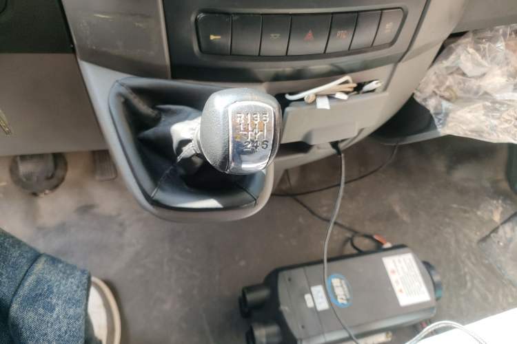 Used Dongfeng Yufeng EV 2018 EA100 Logistics Vehicle 95 kWh