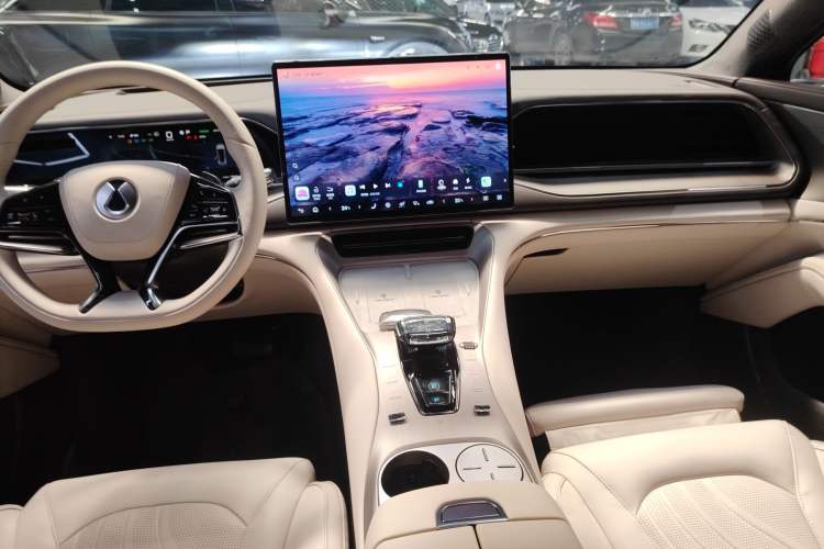 Used Denza N7 2025 630 All-Wheel Drive Intelligent Driving Dual-Laser Flagship Edition Audio And AC Panel