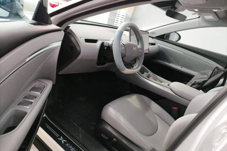 Used XPeng MONA M03 2024 620 with Ultra-Long Range
