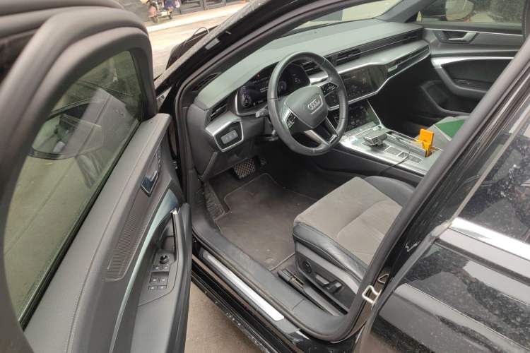 Used Audi A6L 2020 40 TFSI Luxury Dynamic Edition
