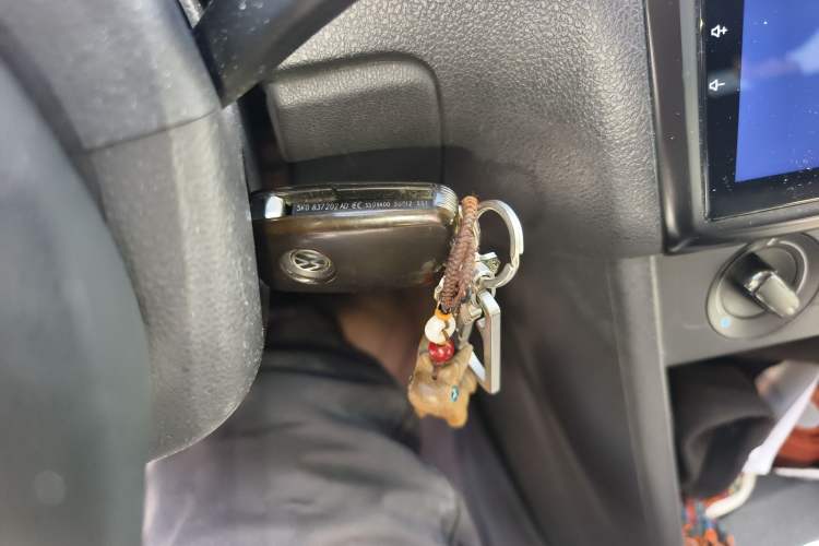 Used Volkswagen Polo 2011 1.4L Manual ZhiLe Edition