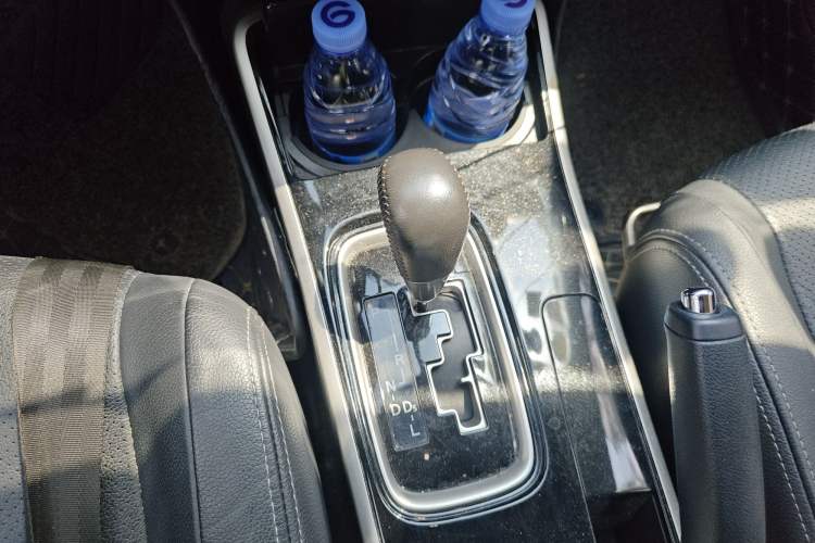 Used Mitsubishi Outlander 2018 2.0L Two-Wheel Drive Glory Edition 5 Seats