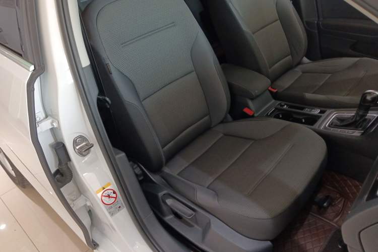 Used Volkswagen Golf 2014 1.6L Automatic Comfort Model